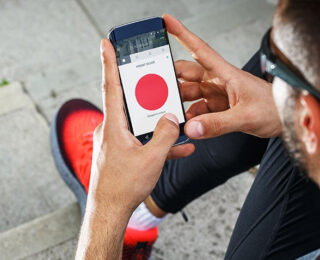 Üzerine Koyduğunuz Telefonu Bile Şarj Edebilen Mate 20 Pro İncelemesi