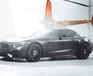 Helikopter Motoru Gücünde Bir Otomobil Serisi